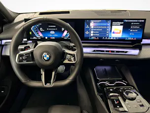 BMW 520d xDrive Touring