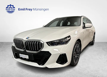 Fahrzeugbild BMW 520d xDrive Touring Fahrzeugbild BMW 520d xDrive Touring