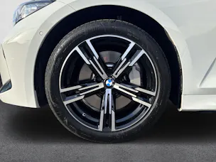 BMW 330i xDrive Touring M Sport ** Action de leasing à 1.9% ** 📍