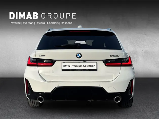 BMW 330i xDrive Touring M Sport ** Action de leasing à 1.9% ** 📍