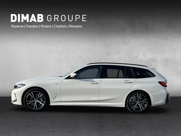 BMW 330i xDrive Touring M Sport ** Action de leasing à 1.9% ** 📍