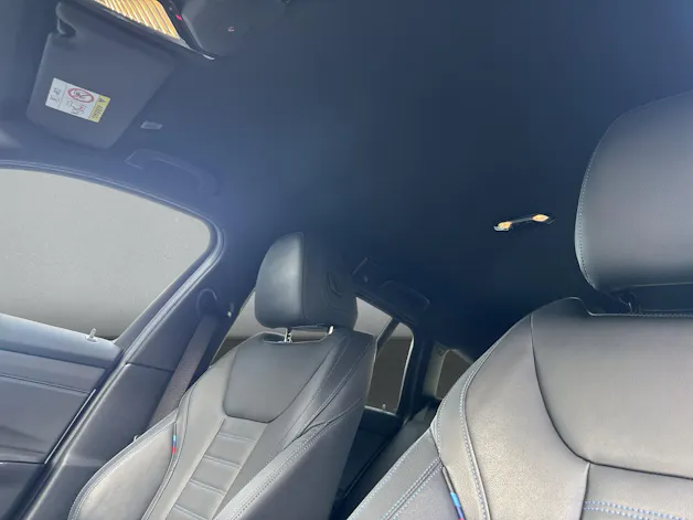 BMW 330i xDrive Touring M Sport ** Action de leasing à 1.9% ** 📍