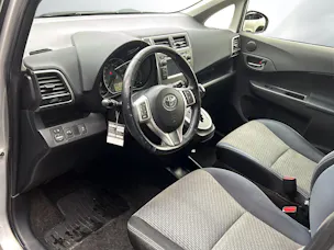 Toyota Verso-S 1.33 VVT-i Linea Luna MdS