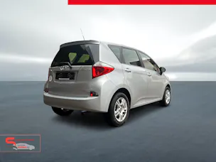 Toyota Verso-S 1.33 VVT-i Linea Luna MdS