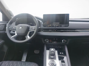 Fahrzeugbild MITSUBISHI Outlander 2.4 PHEV Instyle 4x4