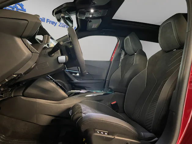 Peugeot 2008 1.2 Hybrid 145 GT