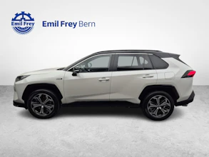 https://vehicle.imgix.net/4272611/42d5a06b-39d8-423b-bb53-91b5e7888bd4.jpg