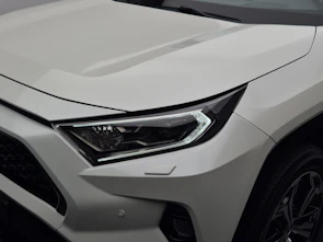 Fahrzeugbild TOYOTA RAV4 2.5 Plug-In-Hybrid Platinum