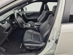 https://vehicle.imgix.net/4272611/f5610a70-8a41-4b27-99d1-e1f5cdb68058.jpg