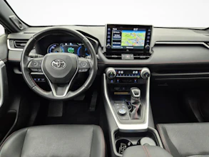 https://vehicle.imgix.net/4272611/f836deaf-2a17-4258-91f1-2ec25340618d.jpg