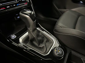 https://vehicle.imgix.net/4272634/428152be-5f81-440c-9c96-f2b00d880f3d.jpg