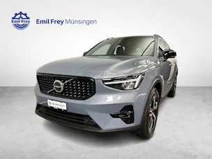 Volvo XC40 2.0 B3 MH Plus Dark