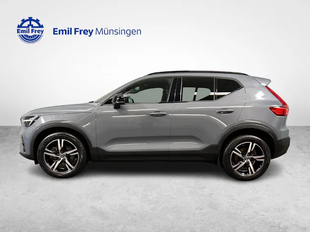 Volvo XC40 2.0 B3 MH Plus Dark