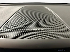 image du véhicule VOLVO XC60 2.0 T6 TE R-Design Expre. eAWD