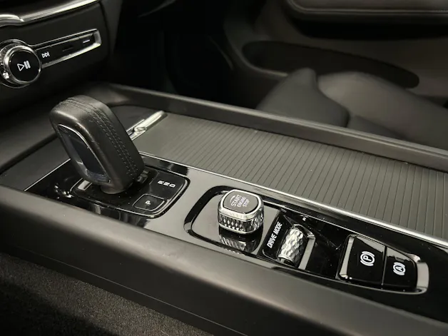 Volvo XC60 2.0 T6 TE R-Design Expre. eAWD