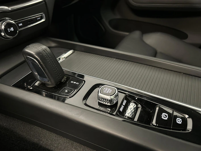 image du véhicule VOLVO XC60