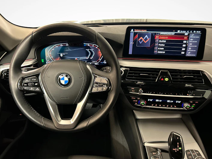 Fahrzeugbild BMW 5 SERIES