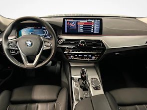 Fahrzeugbild BMW 520d xDrive Touring