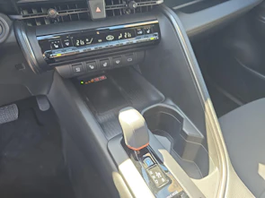 Fahrzeugbild TOYOTA C-HR 2.0 HEV Trend 4x4 / Jetzt mit attraktivem 1.9% Leasing