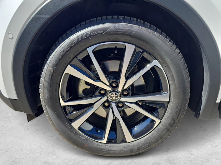 Fahrzeugbild TOYOTA C-HR