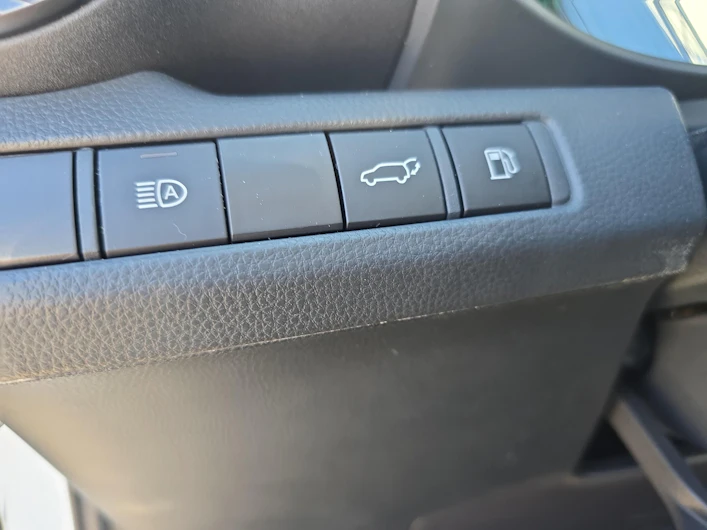 Fahrzeugbild TOYOTA C-HR