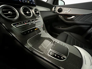 https://vehicle.imgix.net/4272653/998431f6-b877-4124-a8c4-604d1db4ffeb.jpg