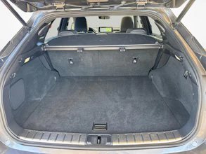 https://vehicle.imgix.net/4272670/03f57144-7e2d-46d6-b0b0-490f599325e5.jpg