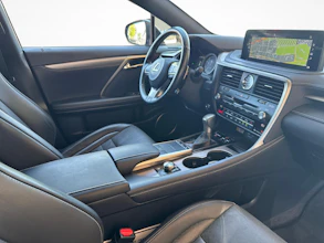 https://vehicle.imgix.net/4272670/7227e36a-9f50-4711-a1c8-5198ed231589.jpg