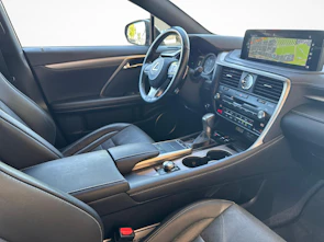 Fahrzeugbild LEXUS RX 450h F-Sport / ab 3,99% Leasing bei Abschluss einer Protect Autoversicherung