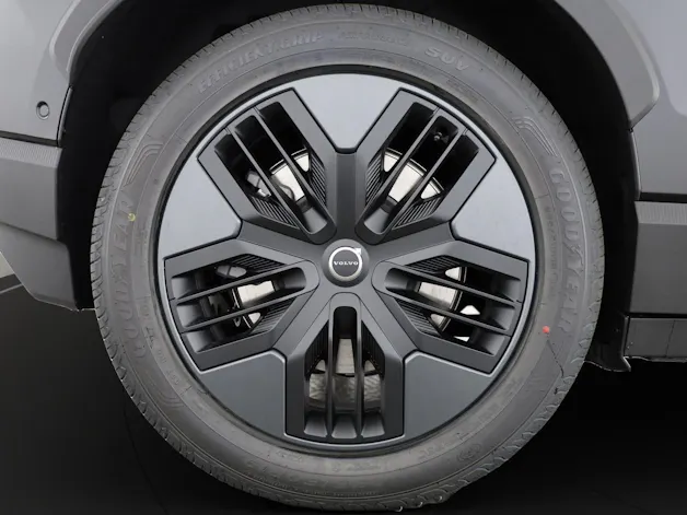 Volvo EX30 CC E60 Twin Performance AWD