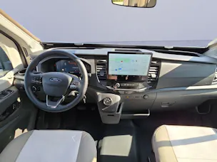 Ford Transit Roller Team Kronosfit 281 TL mit Hubbett, sehr gut Ausgestattet