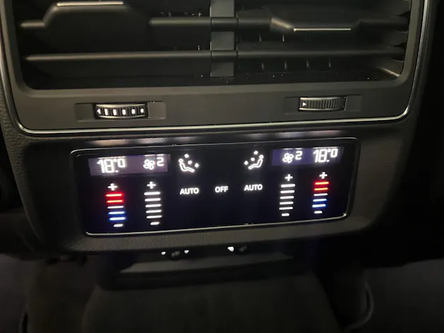Audi Q8 3.0 50 TDI quattro T-Tronic