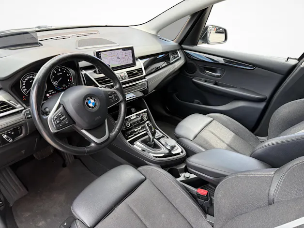 BMW 218d xDrive Active Tourer