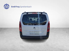 https://vehicle.imgix.net/4272822/26f9345c-75ad-49b3-983e-50064ce55a7e.jpg