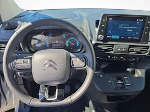 image du véhicule CITROEN e-Berlingo Feel / ab 3,99% Leasing bei Abschluss einer Protect Autoversicherung