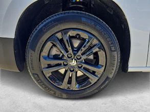 https://vehicle.imgix.net/4272822/c679ef37-16c2-4434-99d7-12c4f3fe006a.jpg