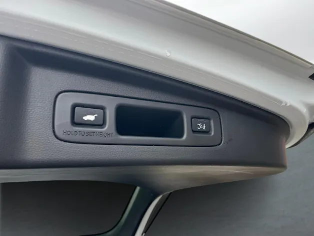 Honda CR-V 2.0 i-MMD Elegance 4WD Vollhibrid (ohne an die Steckdose)