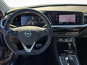 https://vehicle.imgix.net/4272854/49b822d4-ea52-49ae-9045-5fe74f6ec6a6.jpg