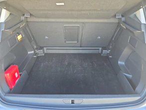 https://vehicle.imgix.net/4272854/7d63e691-66fc-45c3-bc55-cf6286138b71.jpg