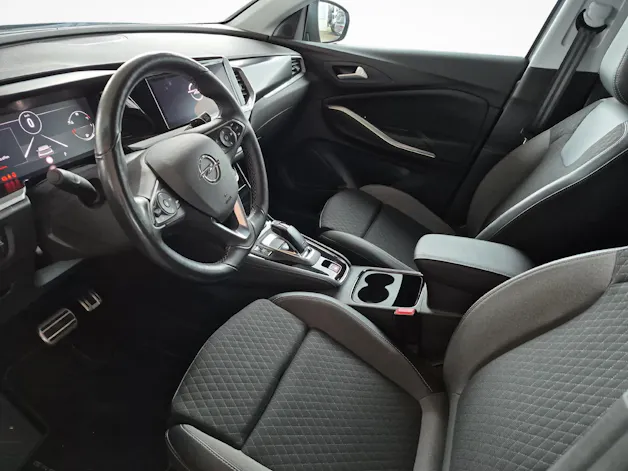 Opel Grandland 1.2 T GS Line / Jetzt mit attraktivem 1.99% Leasing