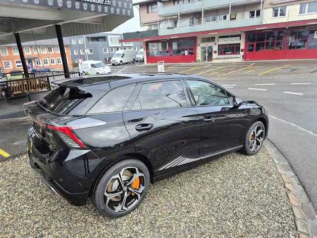 MG 4 64kWh Xpower 4WD