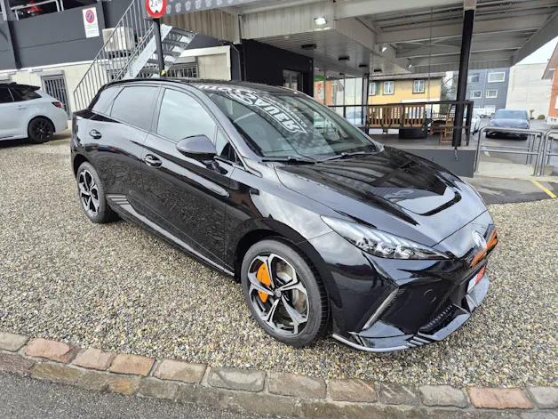 MG 4 64kWh Xpower 4WD