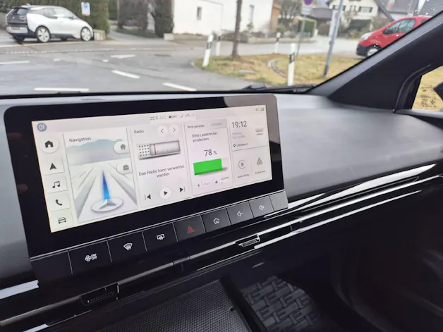 MG 4 64kWh Xpower 4WD