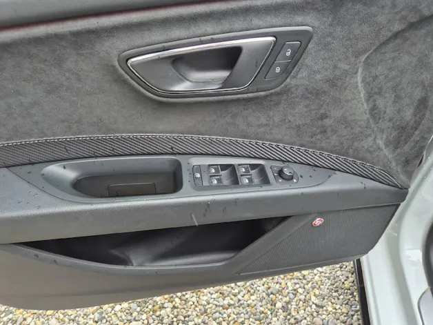 SEAT Leon 2.0 TSI 300 Cupra DSG