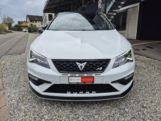 SEAT Leon 2.0 TSI 300 Cupra DSG