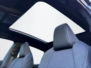 Toyota C-HR+ Premium AWD