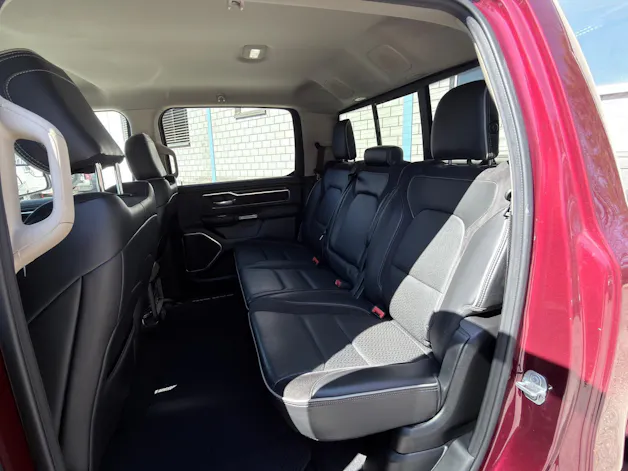 Dodge USA RAM CREW CAB  5.7 HEMI 4x4 SATTELKUPPLUNG