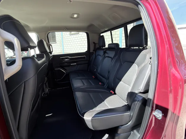 Dodge USA RAM CREW CAB 5.7 HEMI 4x4 SATTELKUPPLUNG