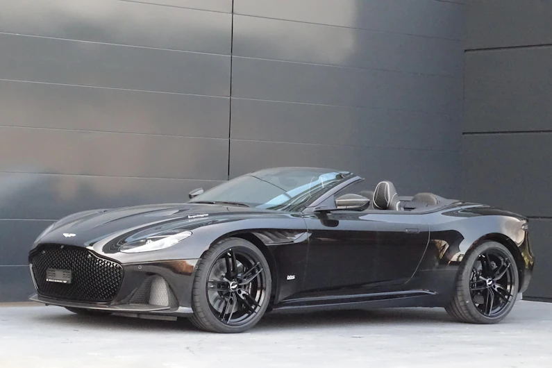 immagine del veicolo ASTON MARTIN DBS