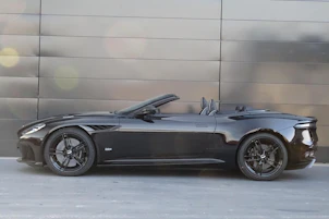 immagine del veicolo ASTON MARTIN DBS Superleggera Volante 5.2 V12 Bi-Turbo